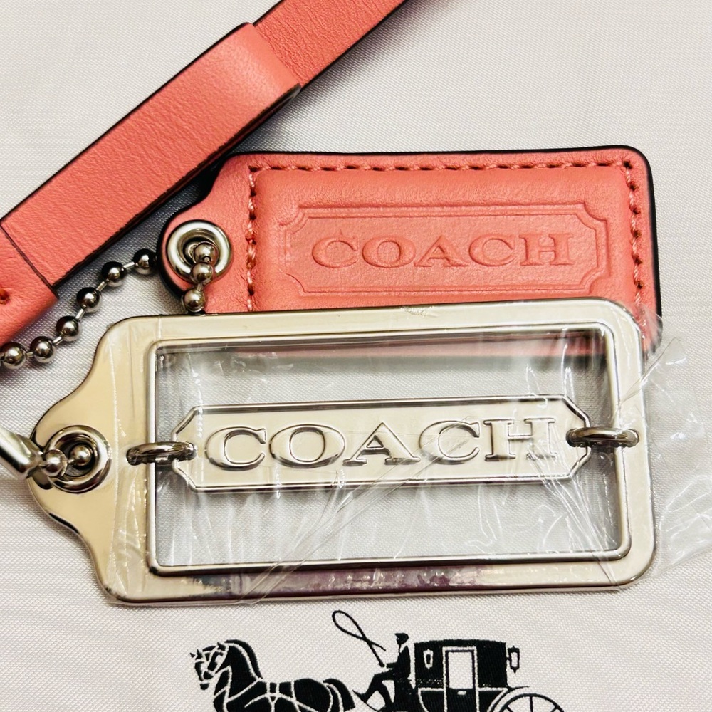 NWOT Coach Signature Tag Keychain/ Bag Charm/ Zipper Pull - Picture 2 of 9